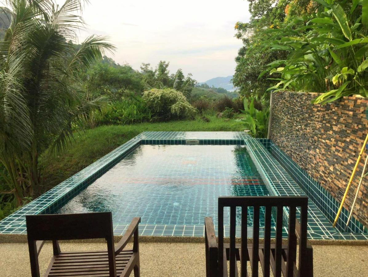 Patong Garden House - Luxury Villa In Patong Hills Bagian luar foto