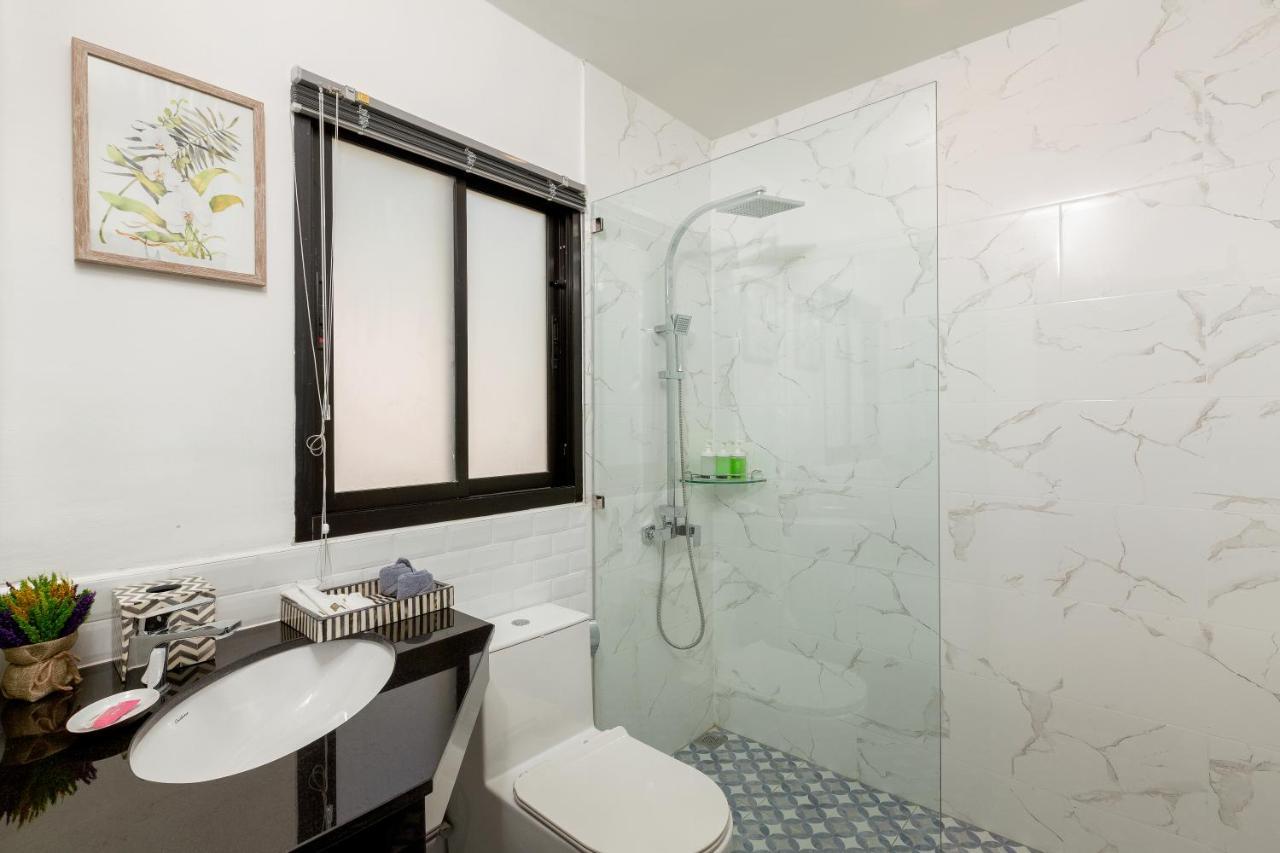 Patong Garden House - Luxury Villa In Patong Hills Bagian luar foto